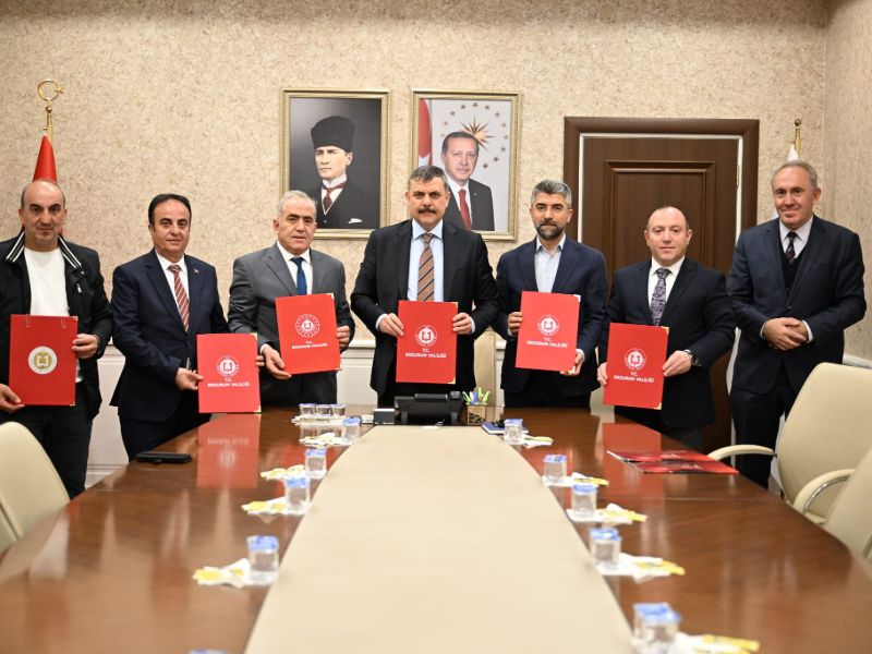 Vali Mustafa Çiftçi, Yeni Okul Projeleri İçin Düzenlenen Protokol İmza Törenine Katıldı