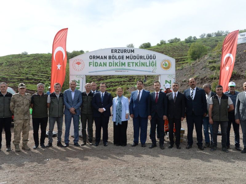 TBMM’nin 105. Yılı Anısına 105 Bin Fidan Toprakla Buluştu