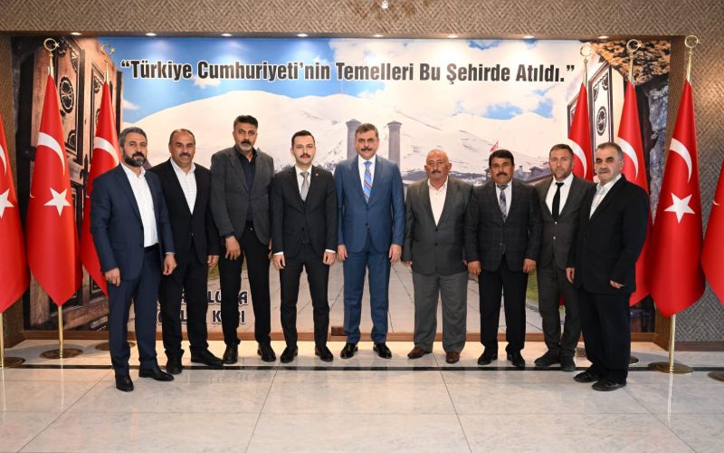 Vali Mustafa Çiftçi, Aşkale Kaymakamı ve Muhtarları Kabul Etti