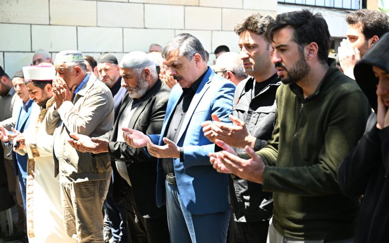 Vali Mustafa Çiftçi, Merhum Muzaffer Uğuz ve Merhum Halit Dursun’un Cenaze Namazlarına Katıldı